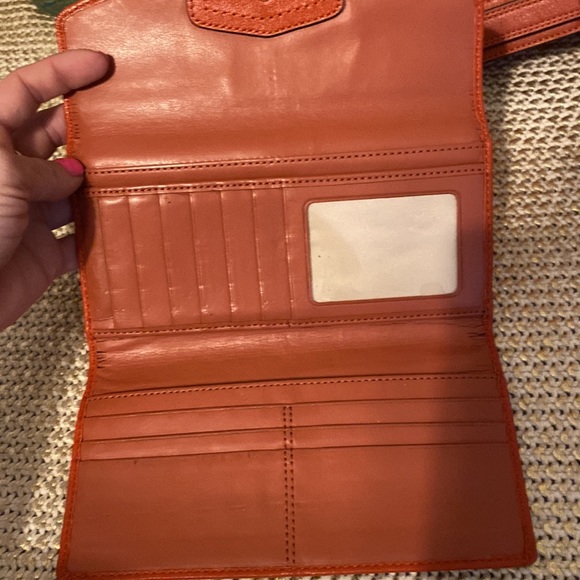 Gorgeous 2 pc matching coach bag and wallet set 😍😍😍 - Picture 8 of 17